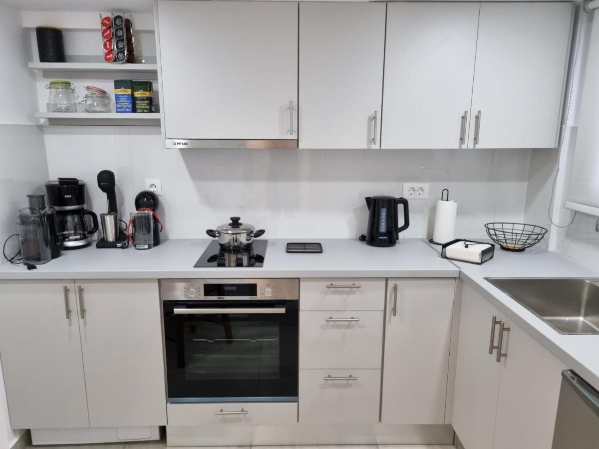 Emmy Villa Anevato Екстериор снимка